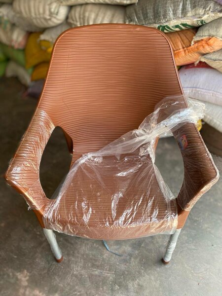 Wavey rattan chair