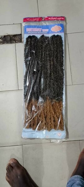 Tresses Synthétiques Noires et Marron