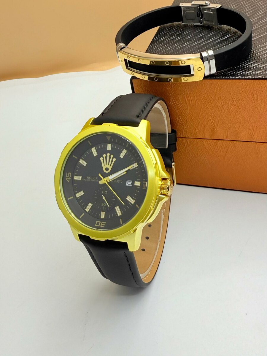 Montre cuir doré
