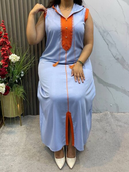Robe longue sans manches élégante