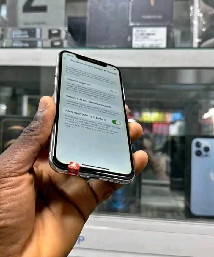 iPhone X 64 Go Argent