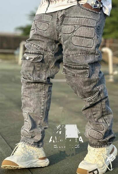 Jean cargo homme moderne