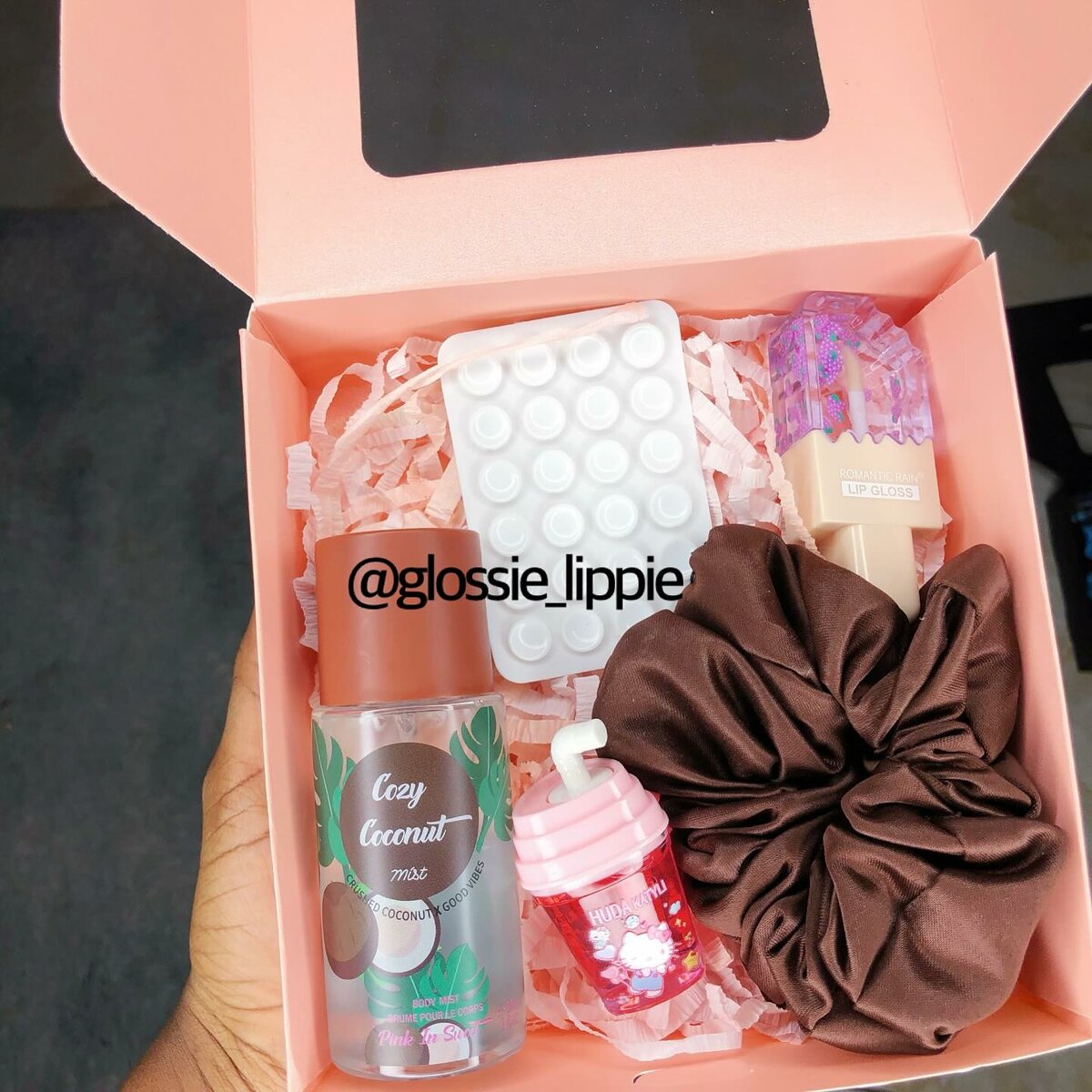Love Goodies Box with lipglosses