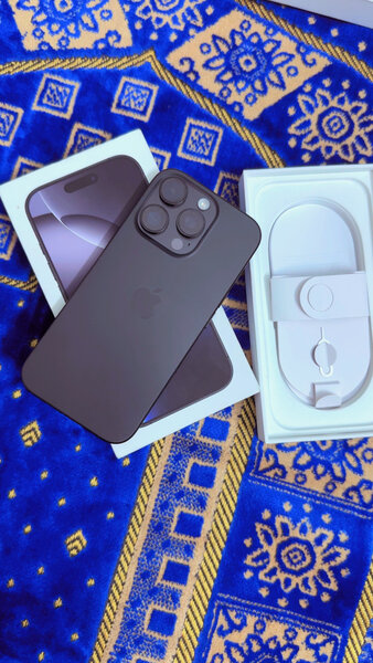 iPhone 16 Pro Noir 256Go