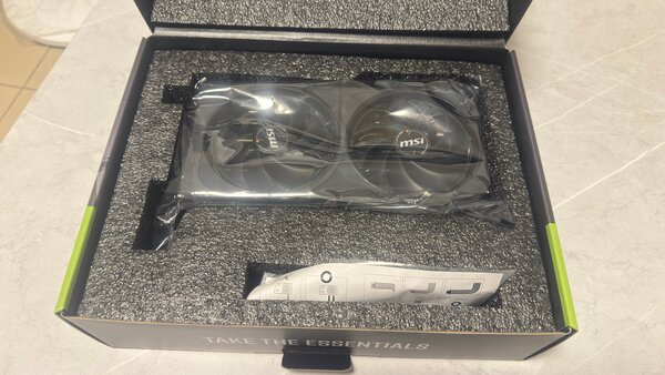 MSI GeForce RTX 5070 Shadow 2X