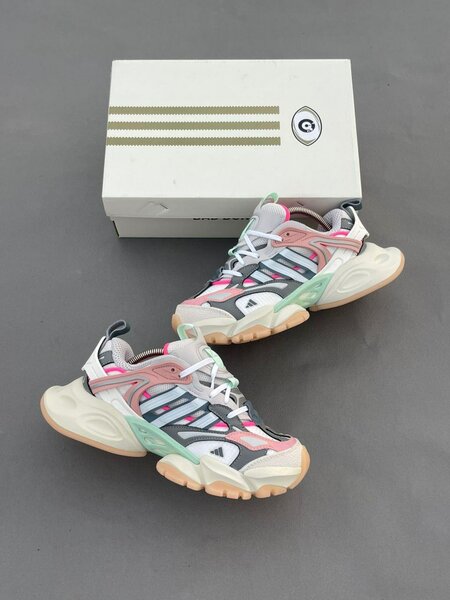 Adidas Wmns XLG Runner Deluxe