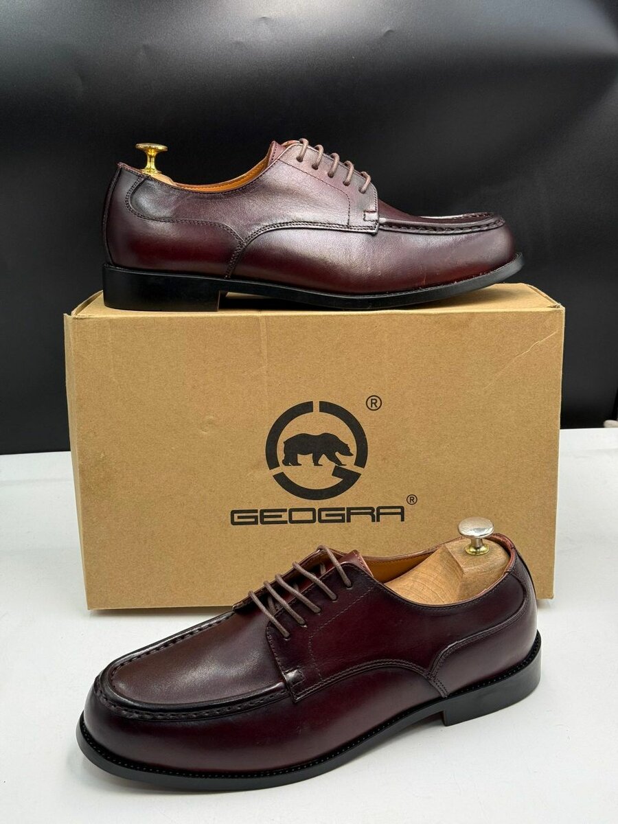 Chaussures habillées en cuir Geogra