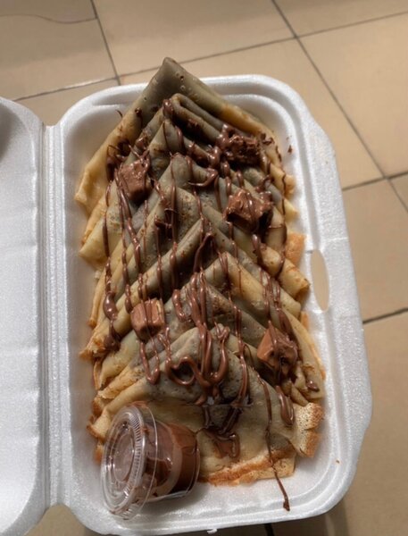 Délicieux crêpes au chocolat