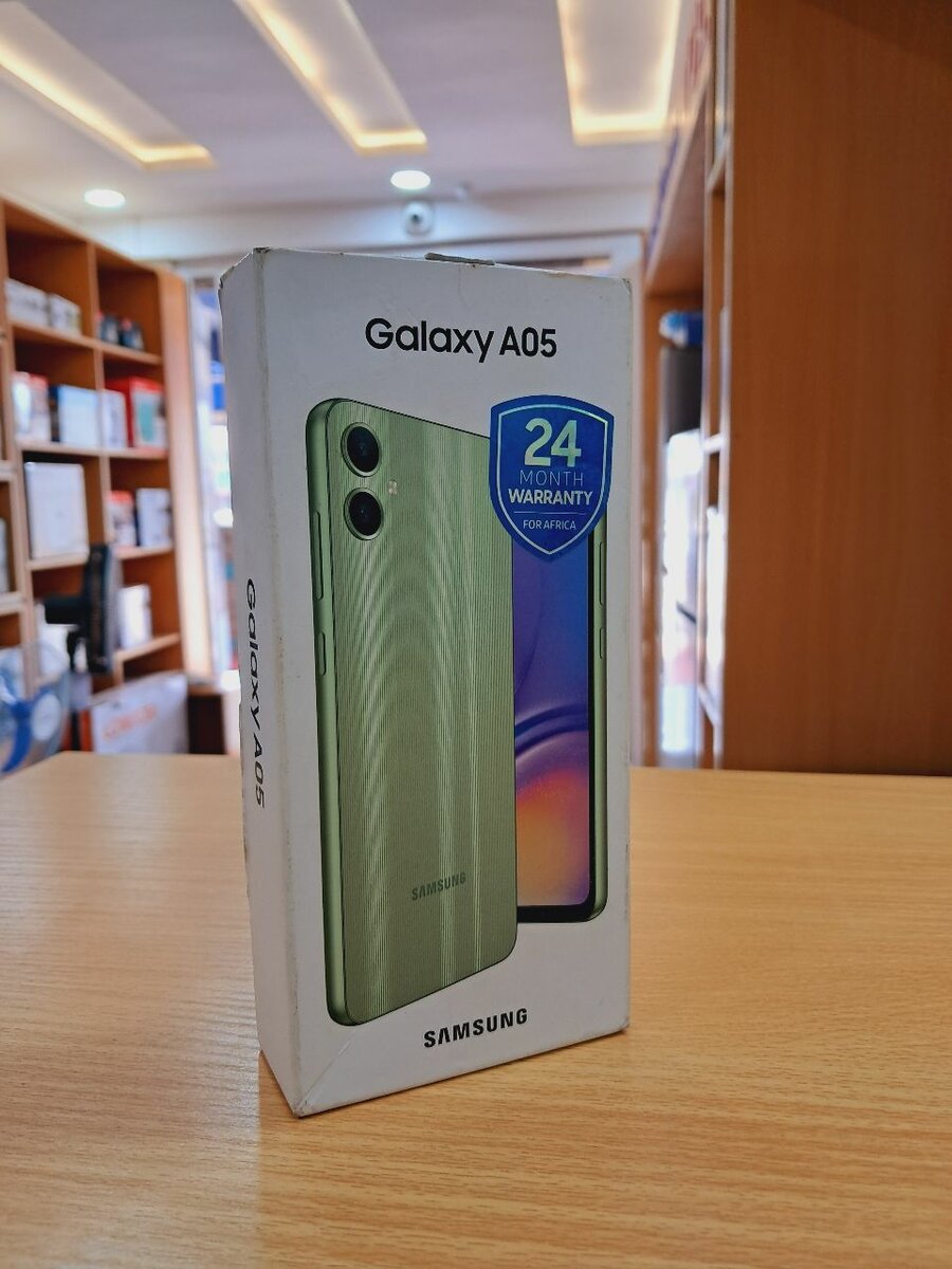 Green colour Samsung Galaxy A05 128gb