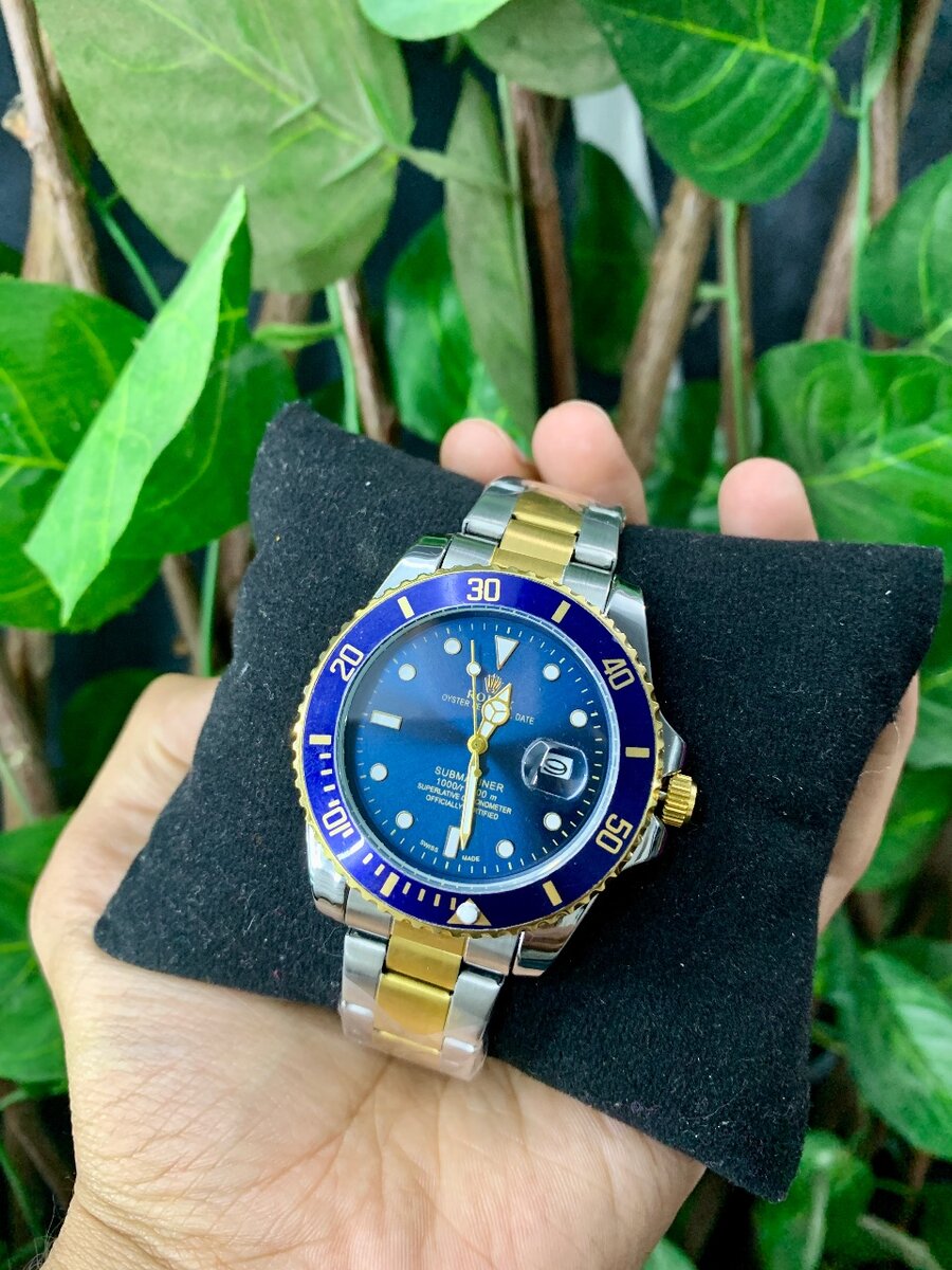 Rolex GMT Master Tow-Ton watch