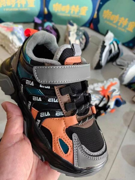 Children shoes wholesale