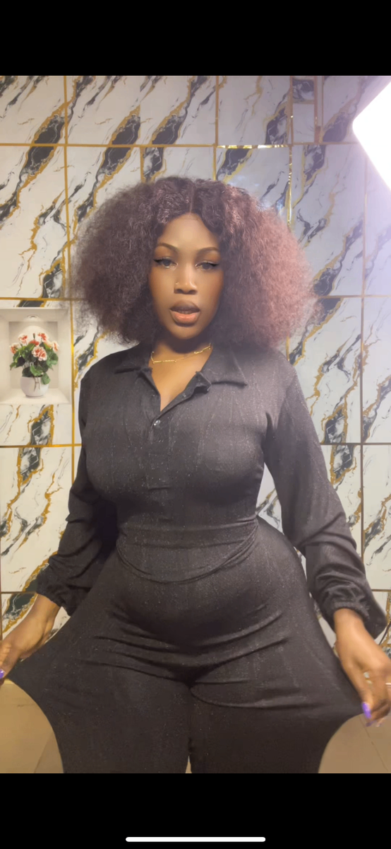 Robe élégante asymétrique