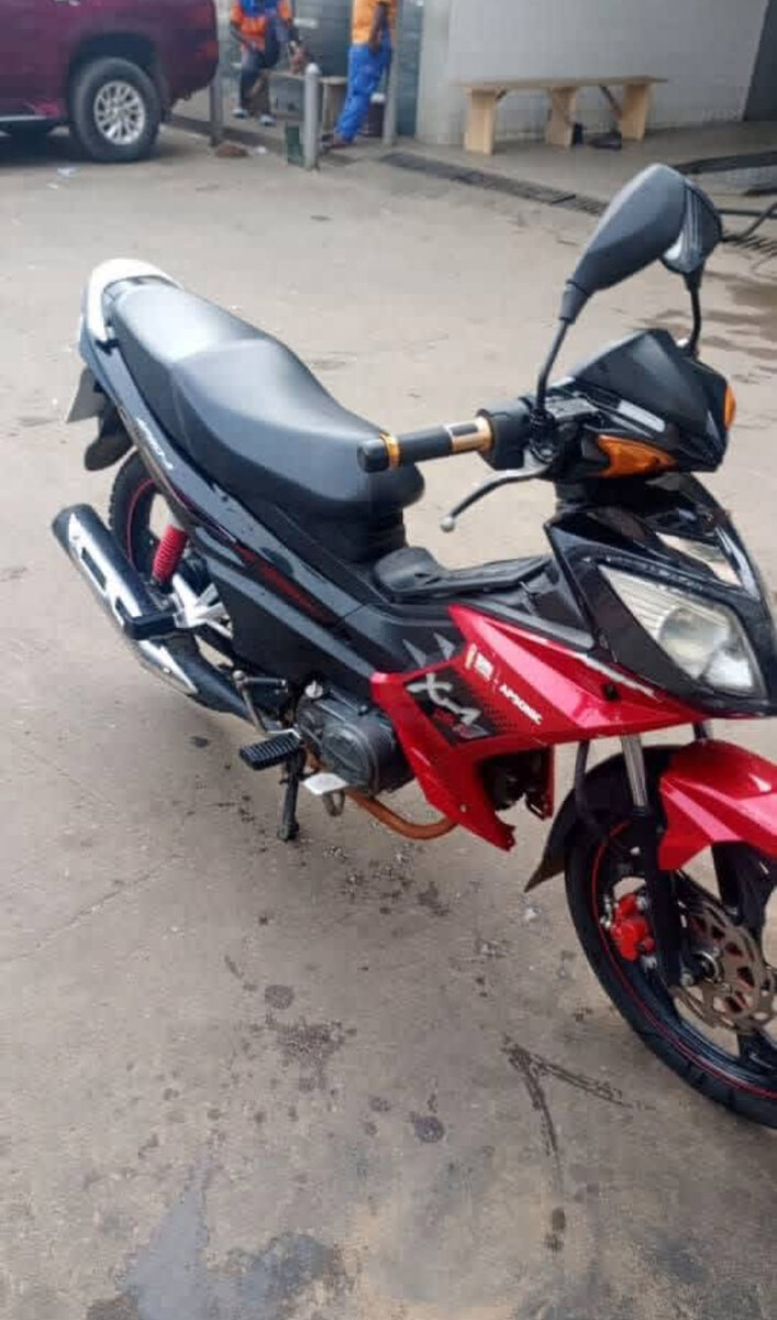 Moto de ville élégante