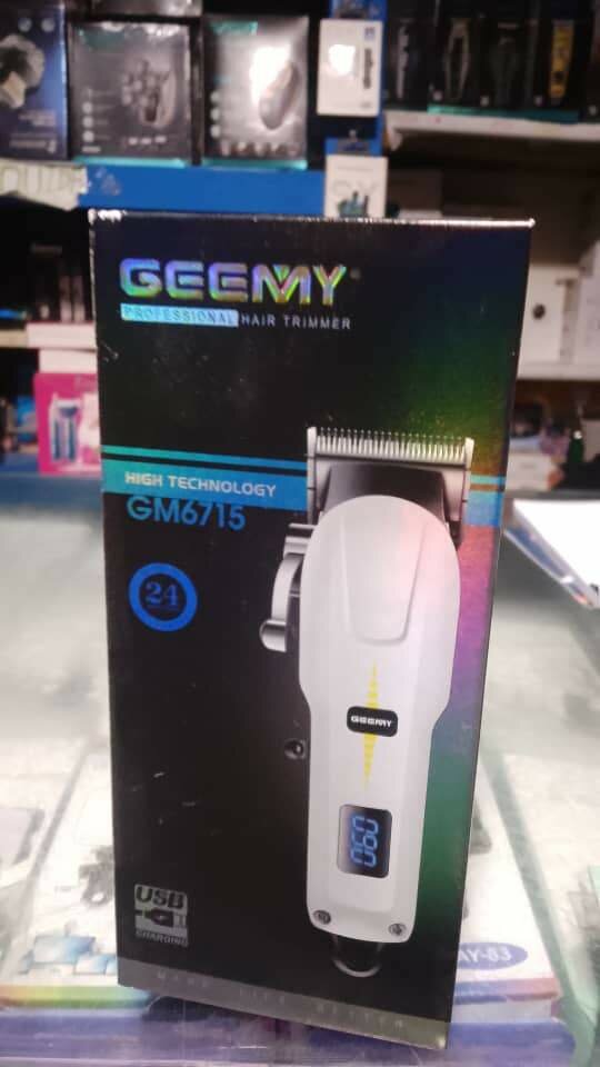 TONDEUSE A COIFFER GEMY GM6715