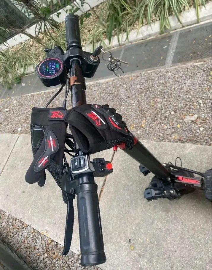 Trottinette électrique tout terrain