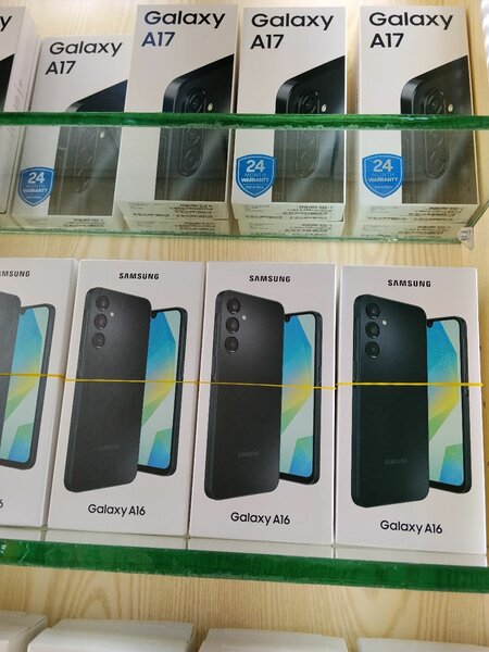 Samsung Galaxy A16 Smartphone