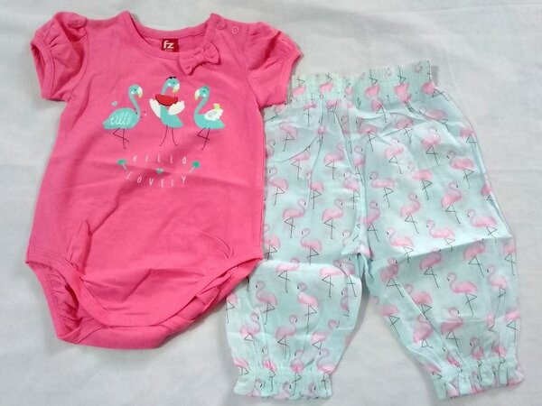 Ensemble bébé fille body et pantacourt