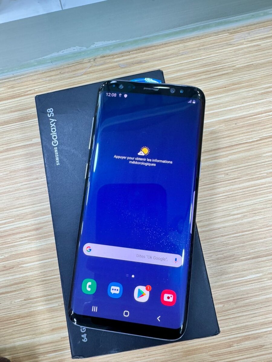 Samsung Galaxy S8 64giga très