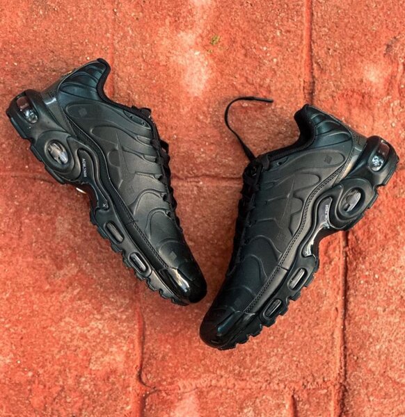 Uniquement des baskets authentique