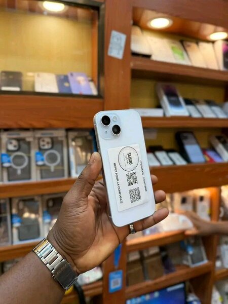 iPhone moderno blanco