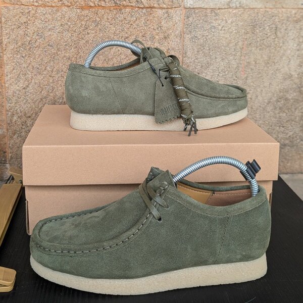 CLARKS WALLABIES (ORIGINALS)