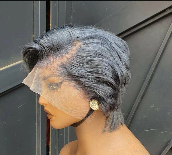 Perruque en dentelle frontale élégante