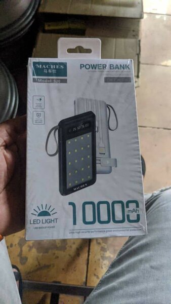 10000mAh power banks