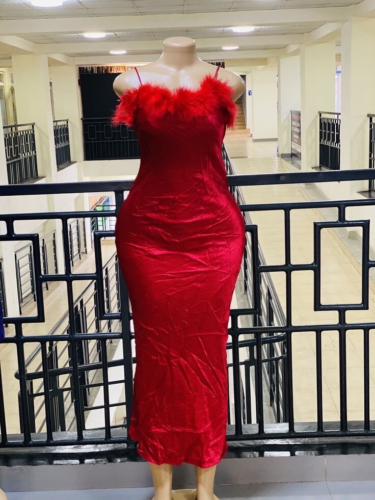 Gorgeous dinner wear