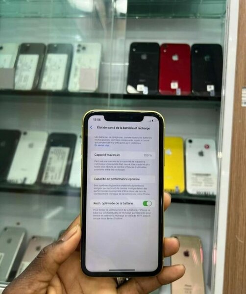 iPhone 11 Reconditionné - Jaune