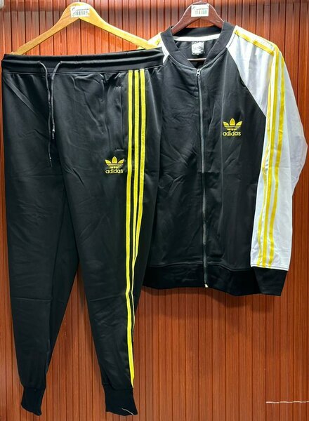 Ensemble de survêtement Adidas