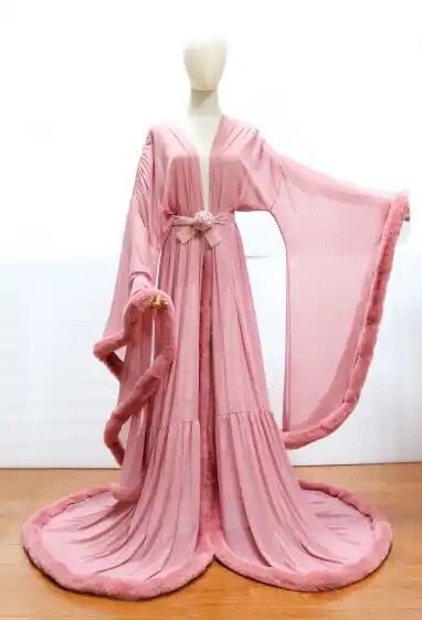 Elegant ROBE