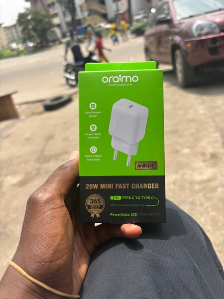 Chargeur Rapide Oraimo 20W