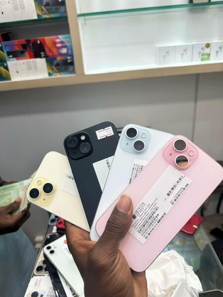 iPhone 13