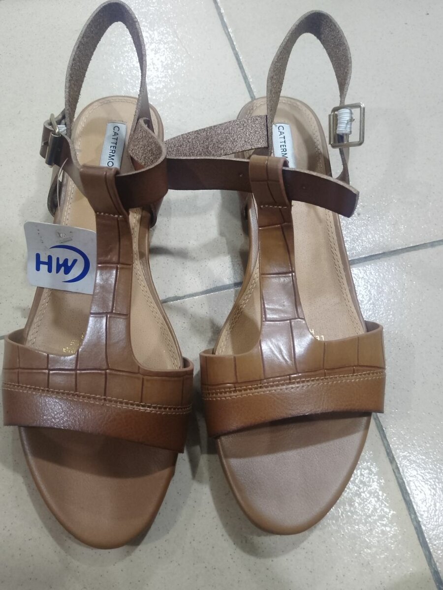 Sandales marron élégantes femme