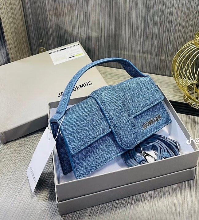 Sac Jacquemus Élégant