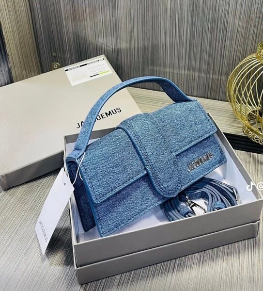 Sac Jacquemus Élégant