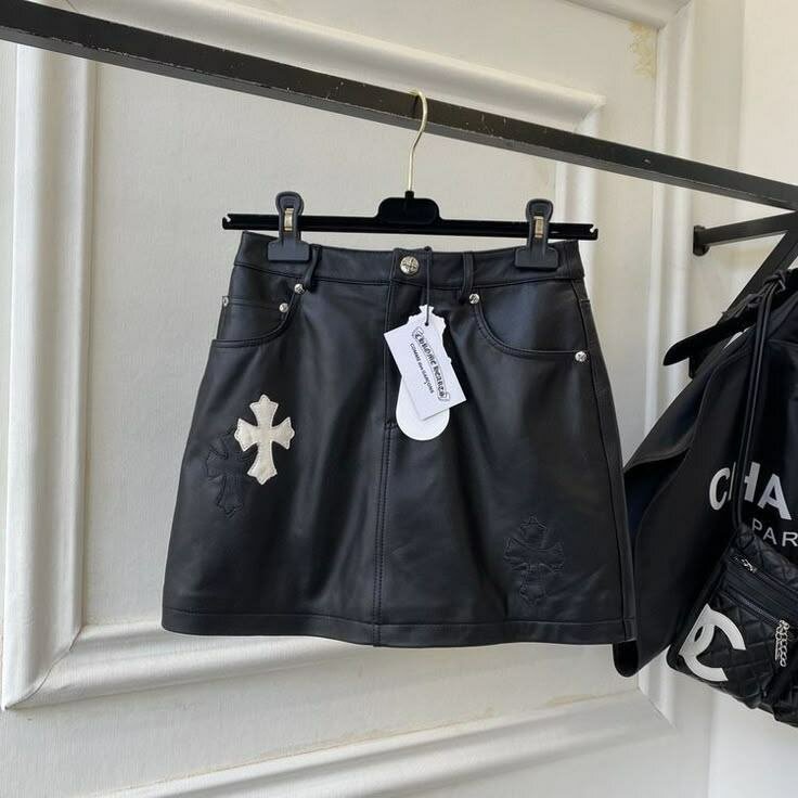 Mini-jupe en cuir mode