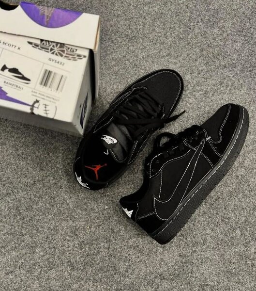 Nike travis Scott original