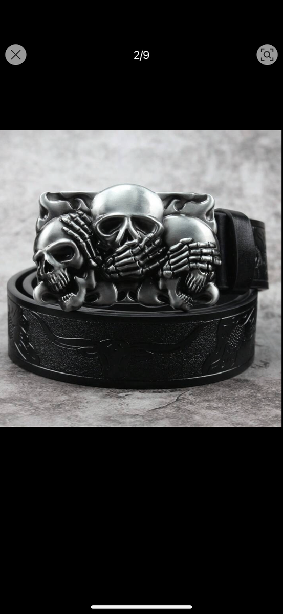 Ceinture en cuir avec boucle crâne