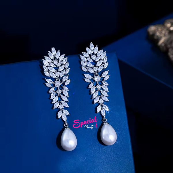 Boucles d'oreilles pendantes élégantes