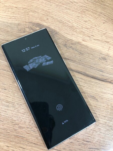 Samsung S22 Ultra 256gb White Colour Good Condition