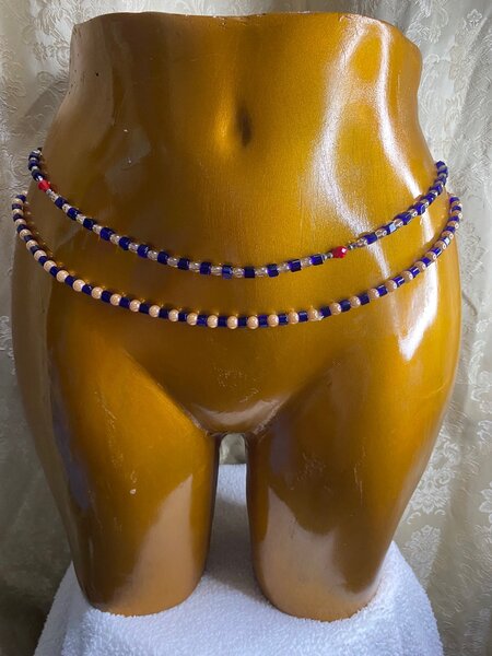 Perle au rein(baya) 1500f une perle le duo a 3000f