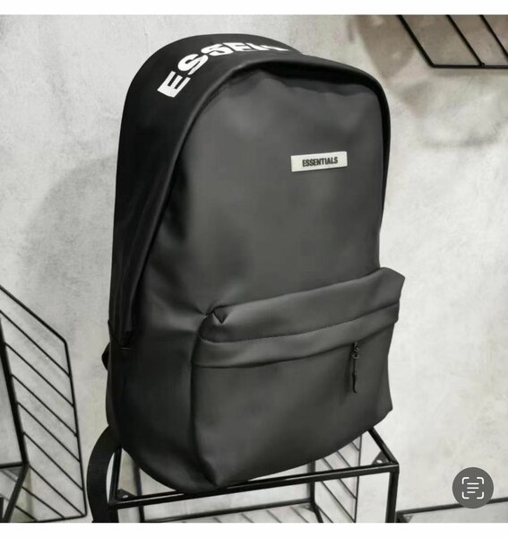 Essentiels
