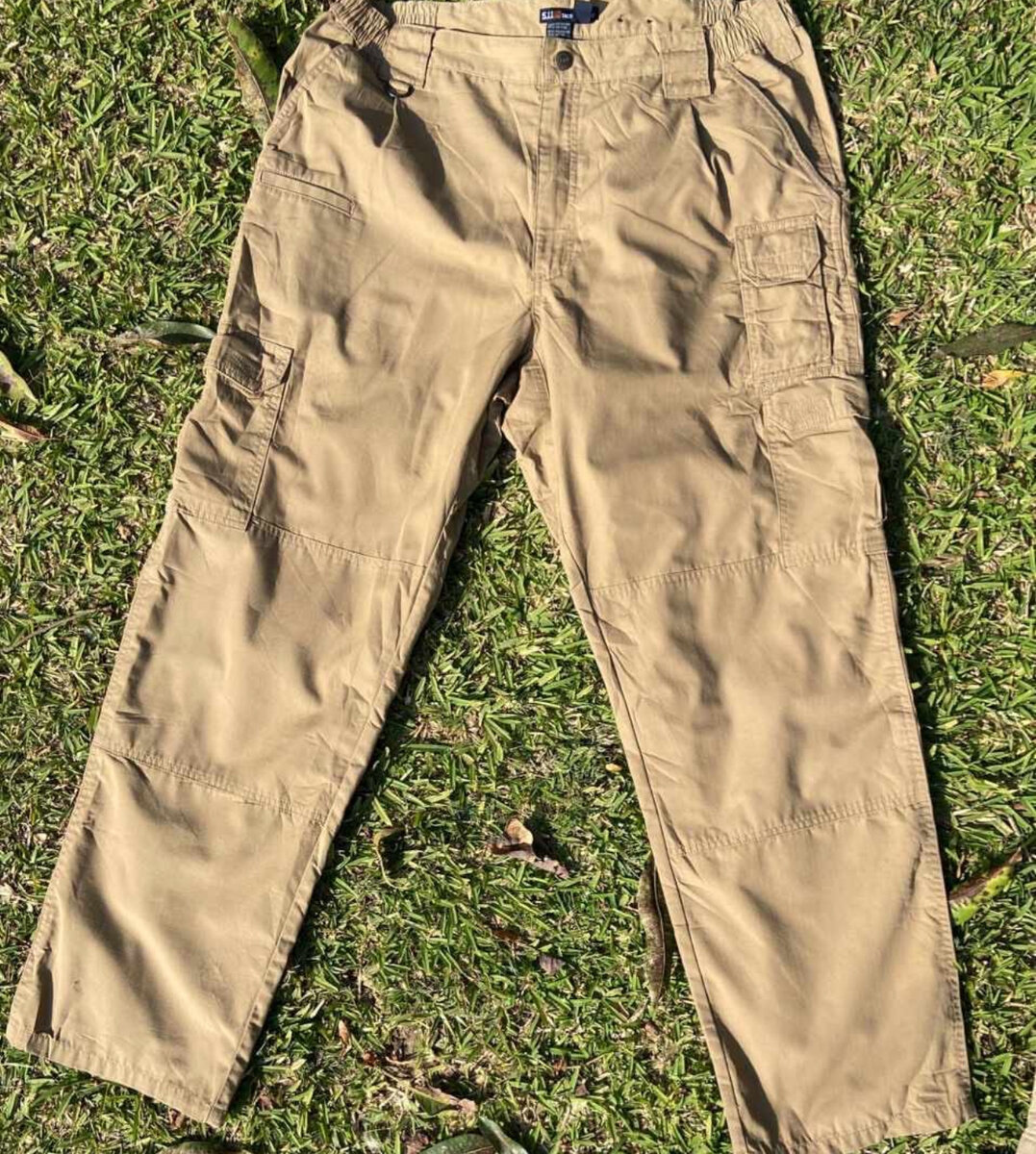 Cargo pants Large
