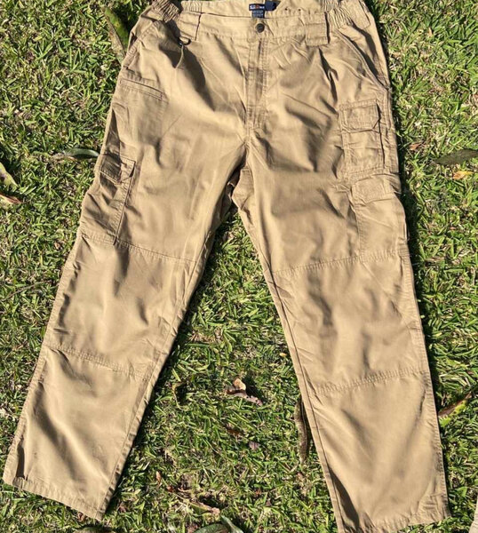 Cargo pants Large