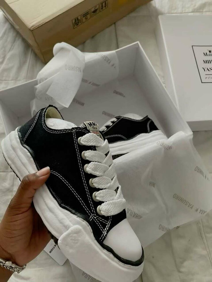 MAISON MAHIRA YASUHIRO