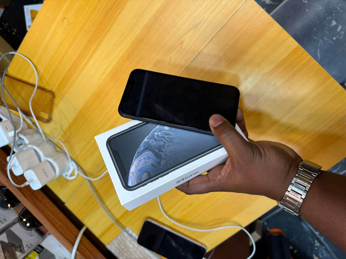 iPhone Noir Débloqué Neuf