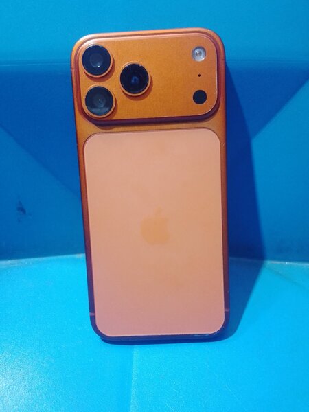 Apple iPhone  orange reconditionné