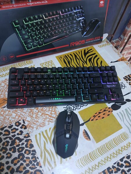 Clavier et souris gaming sans fil