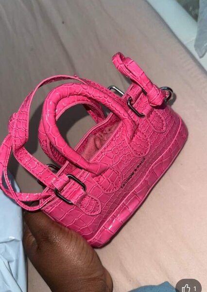 Mini sac à main en relief croc